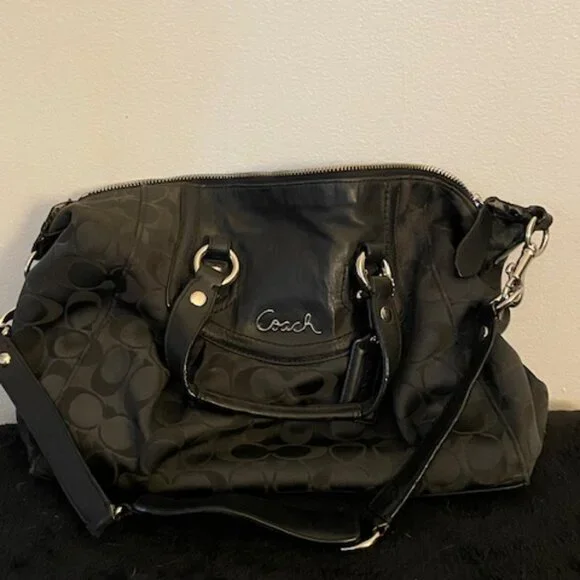 Black Coach Purse - Picture 2 of 8